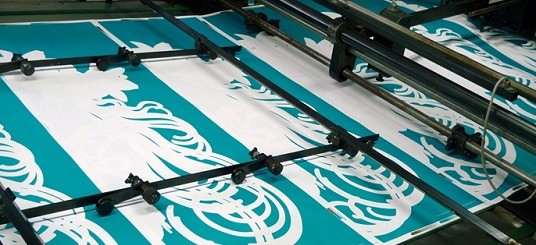 Iza Hren Visuelle Gestaltung Printing press printing exhibition poster for "Mucha, Manga, Mystery" presented at the Bellerive Museum in Zurich in 2013